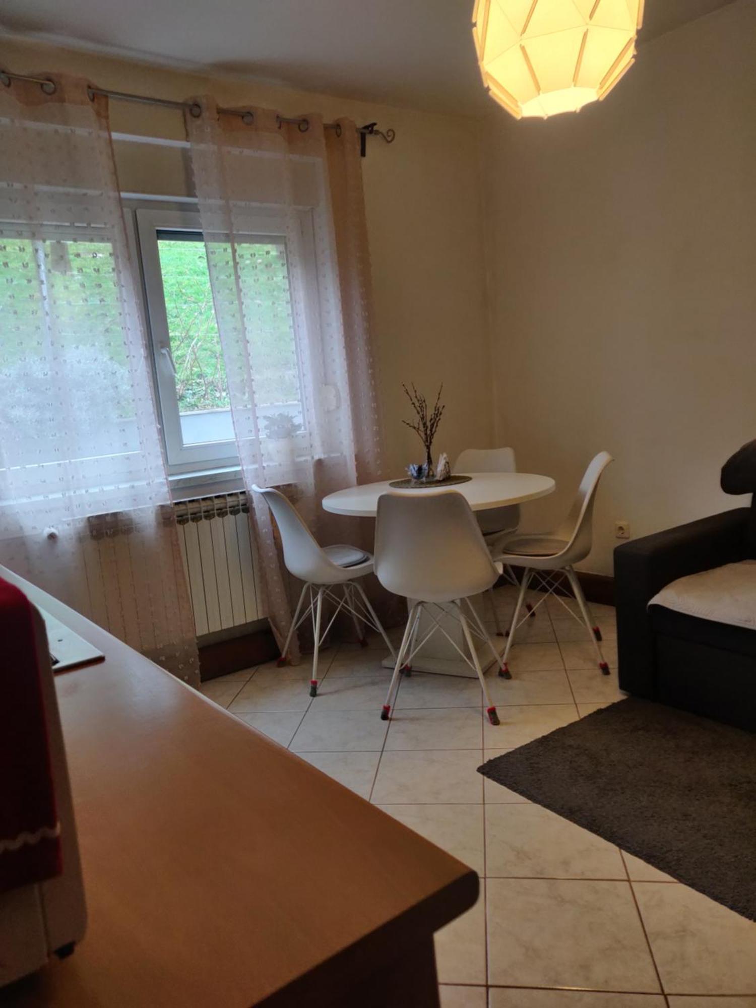 Apartman Malina Karlovac Oda fotoğraf